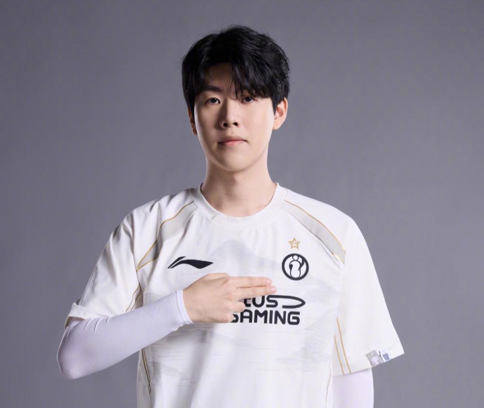 体育巴黎奥运会：国羽女单 混双组合迎开门红