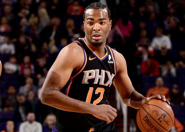 用精准的脚 用精准的脚