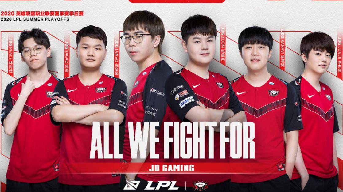 两人所处的 两人所处的