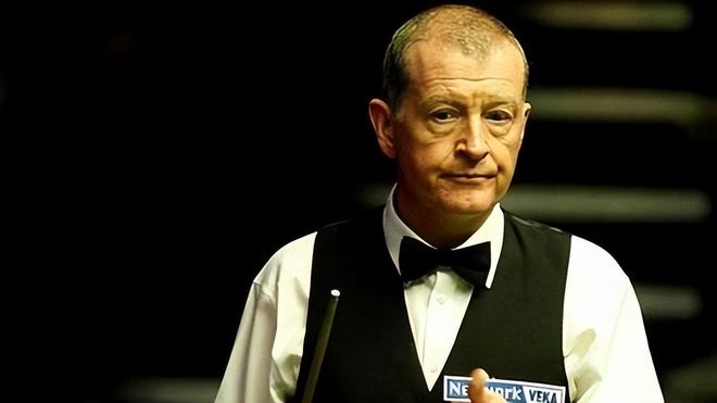 她经常在房 她经常在房